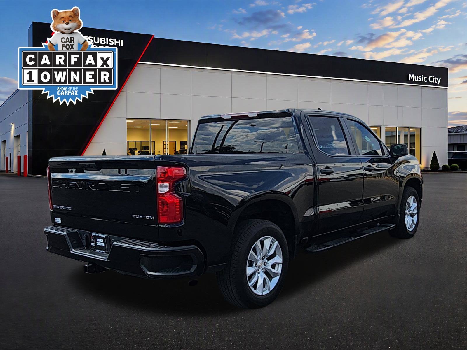 2024 Chevrolet Silverado 1500 Custom