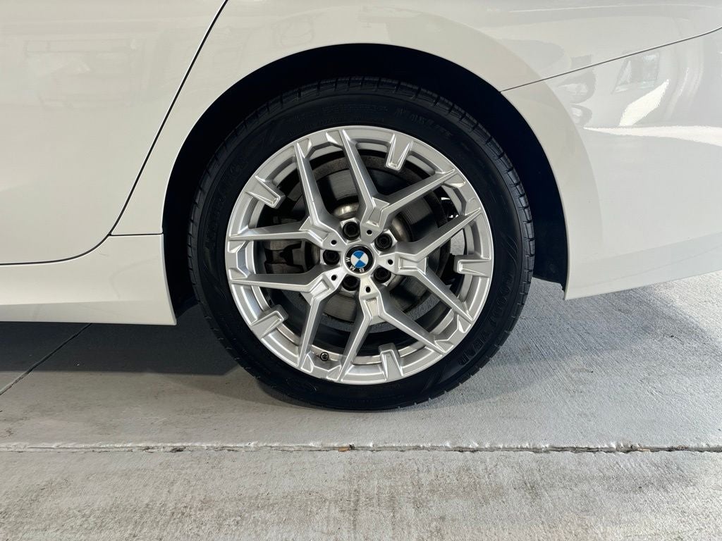 2025 BMW 3 Series 330i xDrive