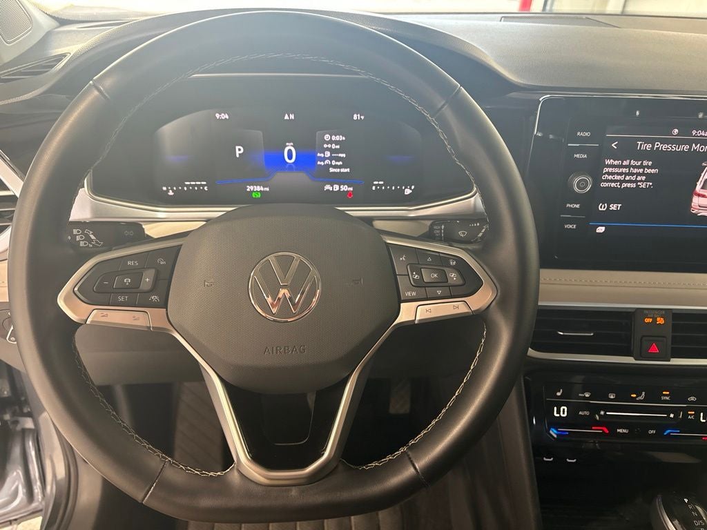 2025 Volkswagen Taos 1.5T SE