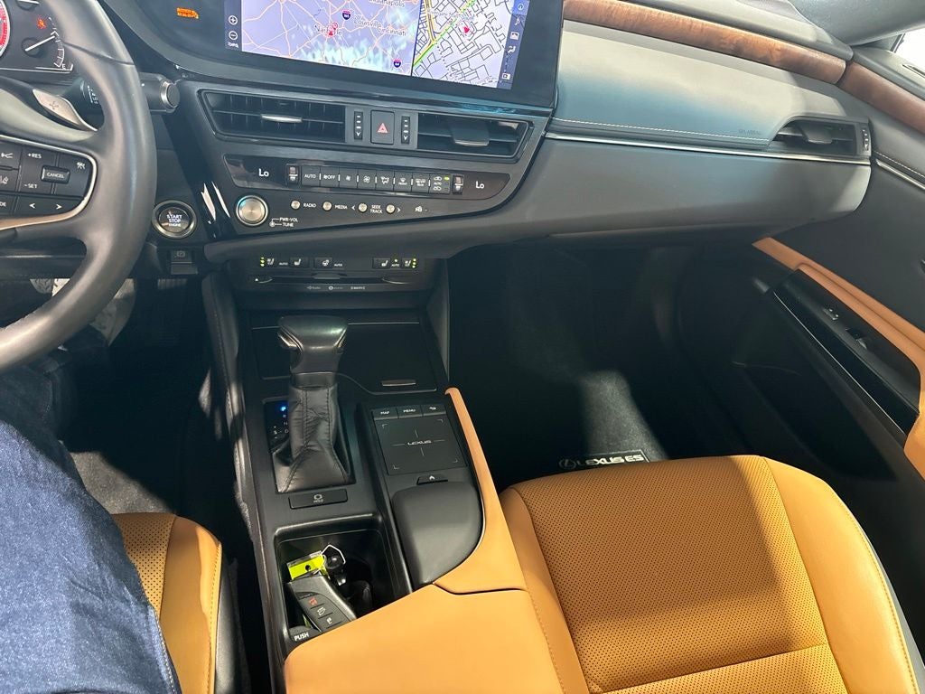 2022 Lexus ES 350