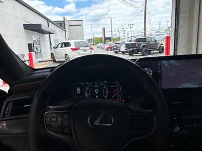 2022 Lexus ES 350