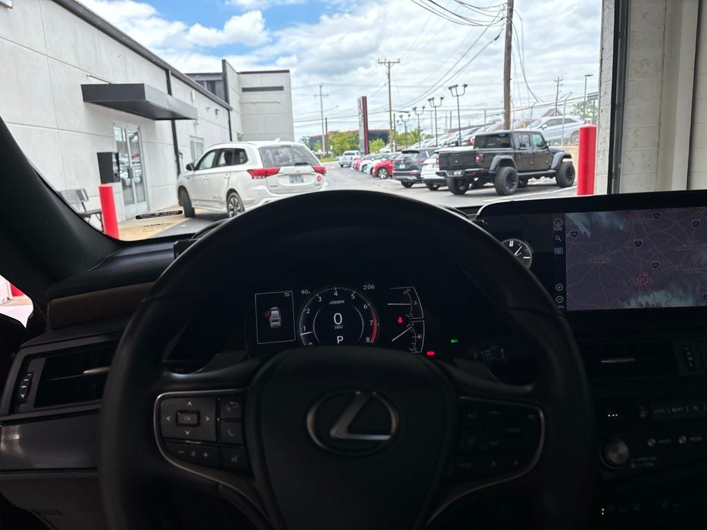 2022 Lexus ES 350