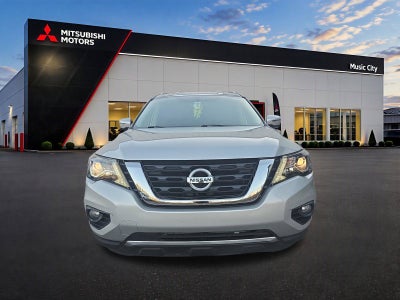 2017 Nissan Pathfinder SL
