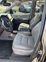 2019 Toyota Sienna XLE Premium 8 Passenger