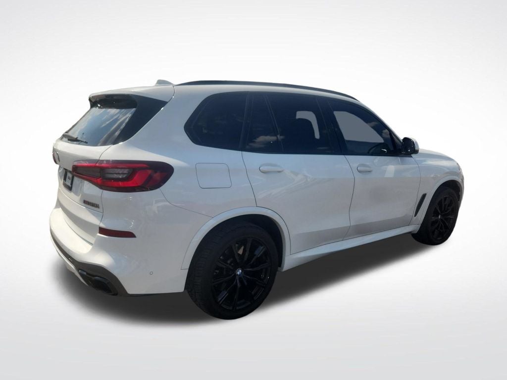 2020 BMW X5 M50i