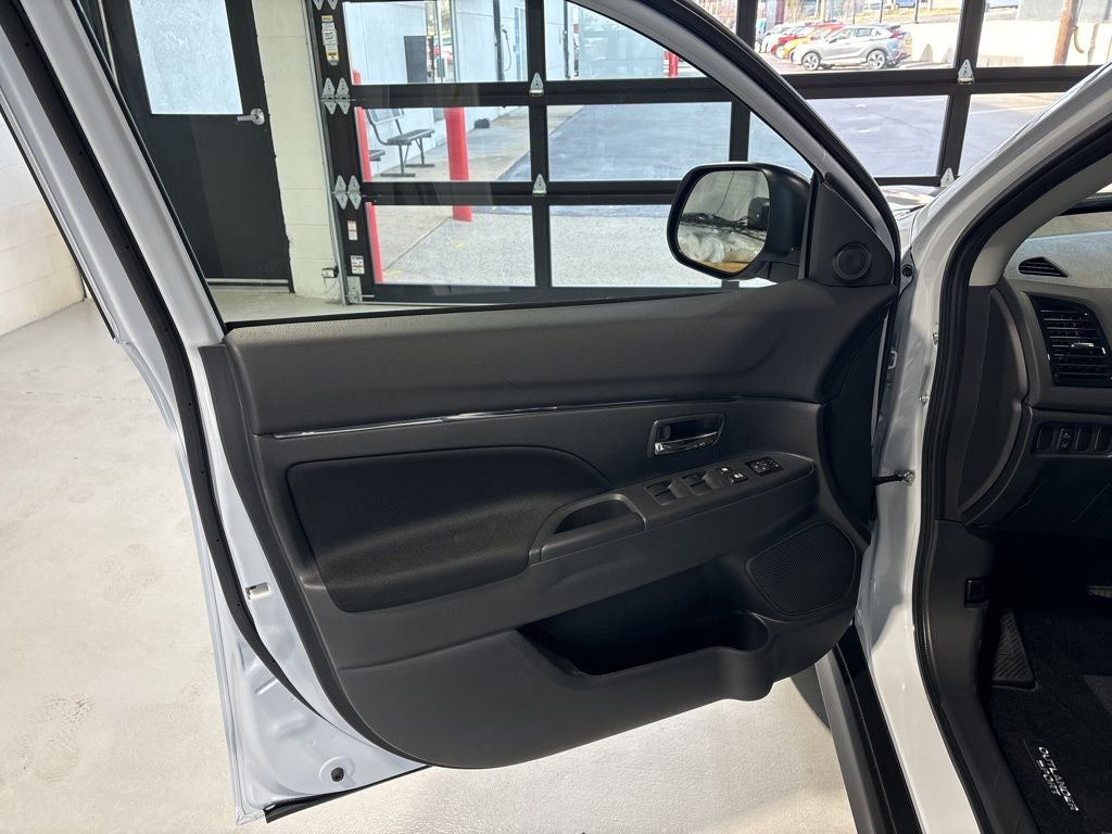 2026 Mitsubishi Outlander Sport 2.0 ES