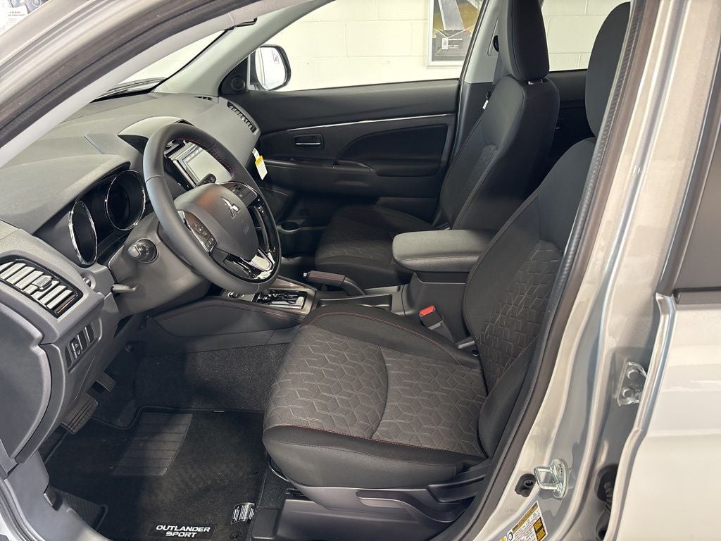 2026 Mitsubishi Outlander Sport 2.0 LE
