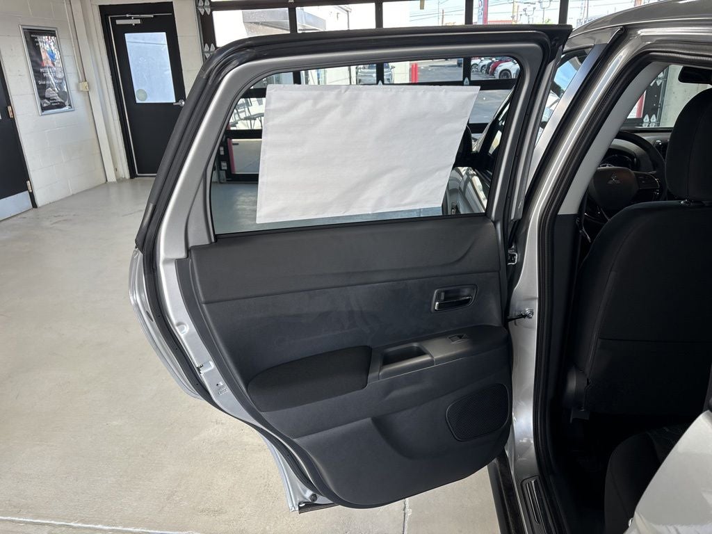 2026 Mitsubishi Outlander Sport 2.0 LE