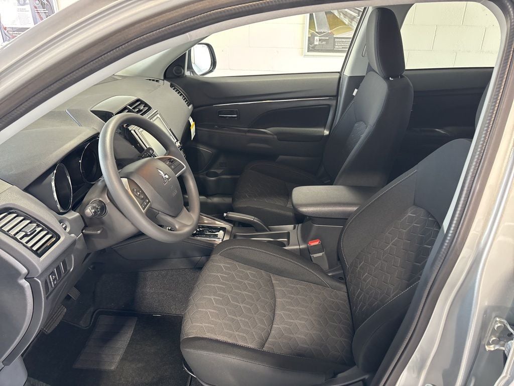 2026 Mitsubishi Outlander Sport 2.0 ES
