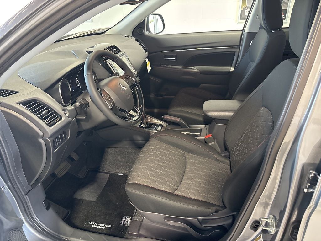 2026 Mitsubishi Outlander Sport 2.0 LE