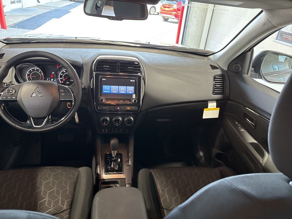 2026 Mitsubishi Outlander Sport 2.0 LE