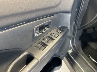 2026 Mitsubishi Outlander Sport 2.0 LE
