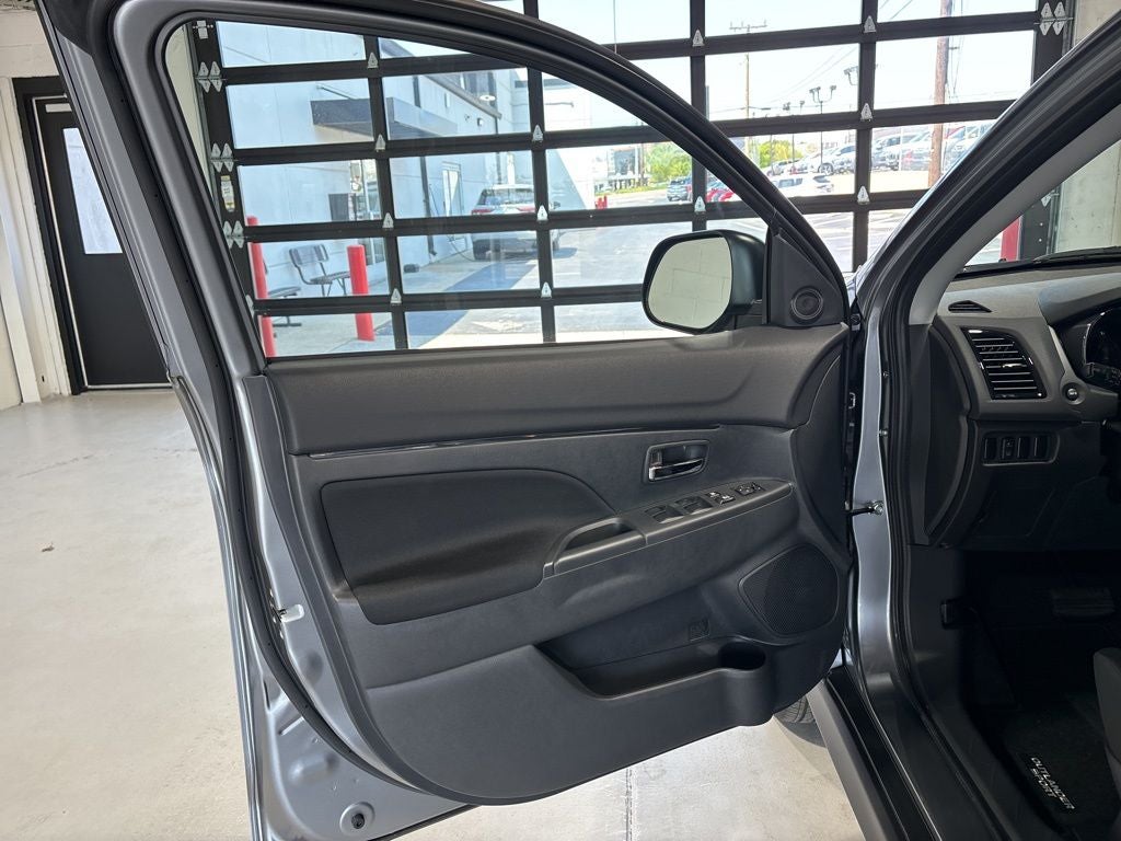 2026 Mitsubishi Outlander Sport 2.0 ES