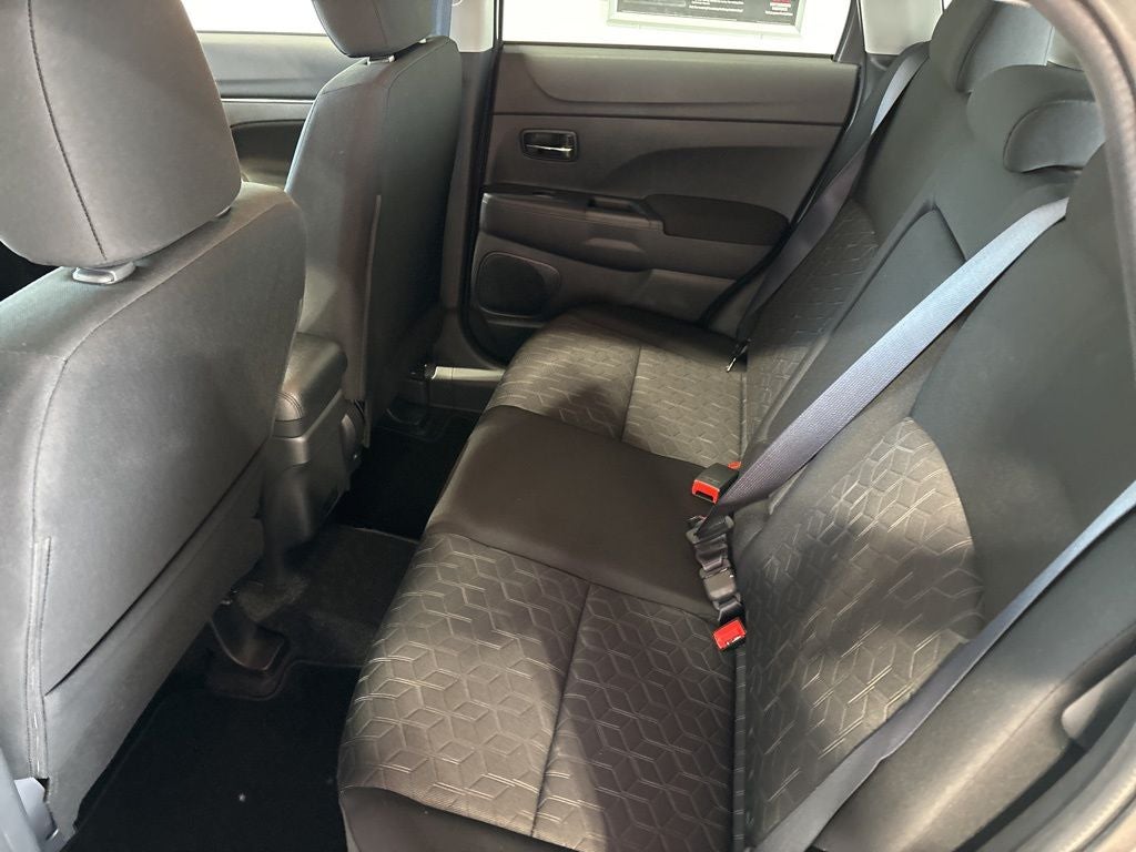2026 Mitsubishi Outlander Sport 2.0 ES