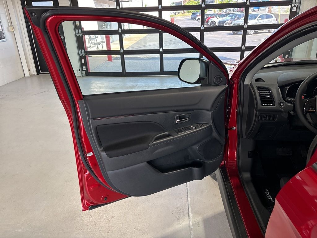 2026 Mitsubishi Outlander Sport 2.0 LE