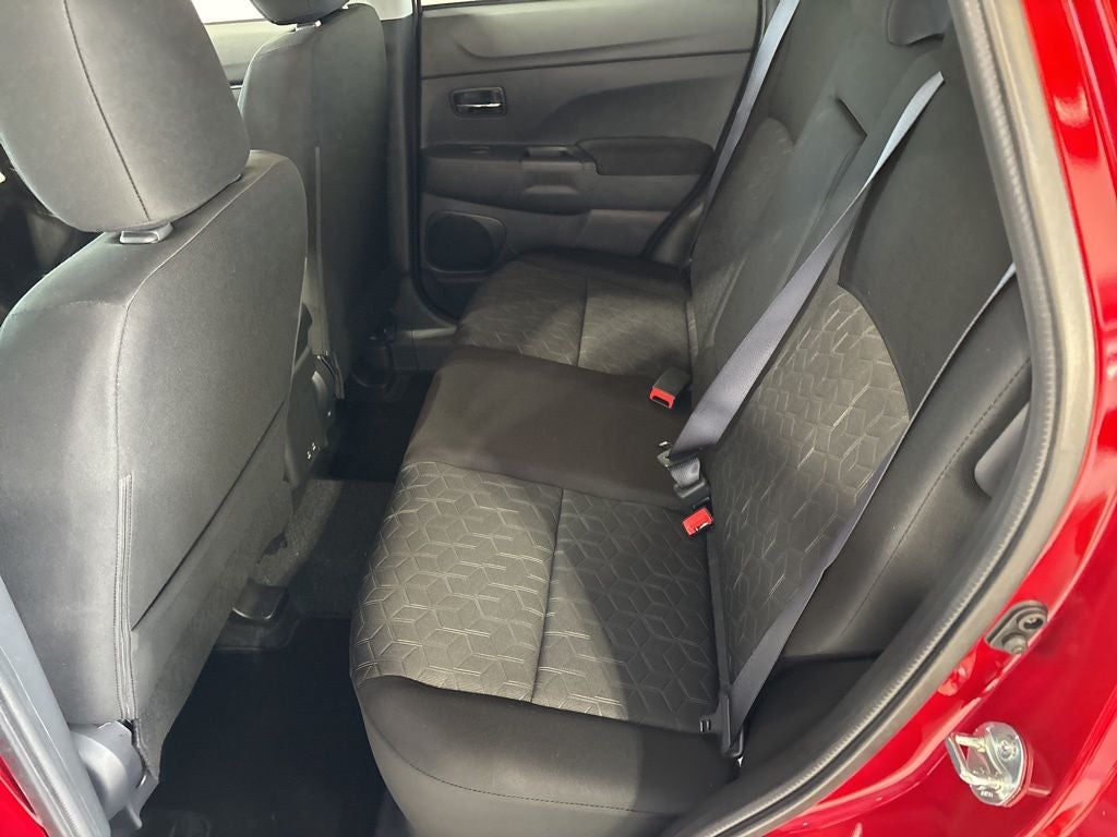 2026 Mitsubishi Outlander Sport 2.0 LE