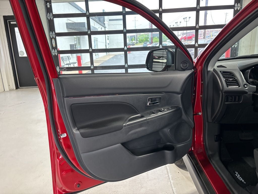 2026 Mitsubishi Outlander Sport 2.0 ES