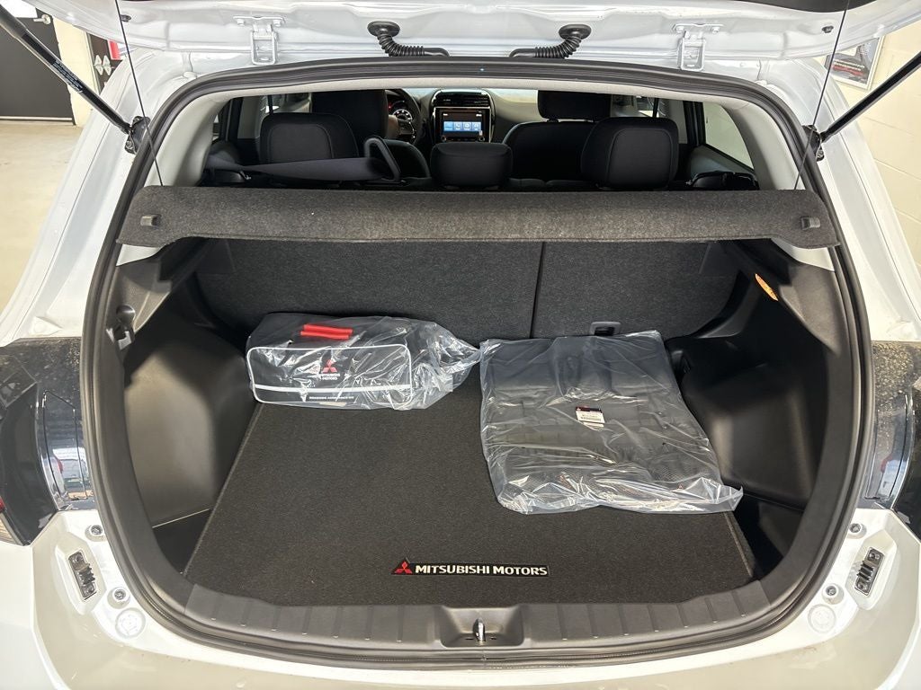 2026 Mitsubishi Outlander Sport 2.0 LE