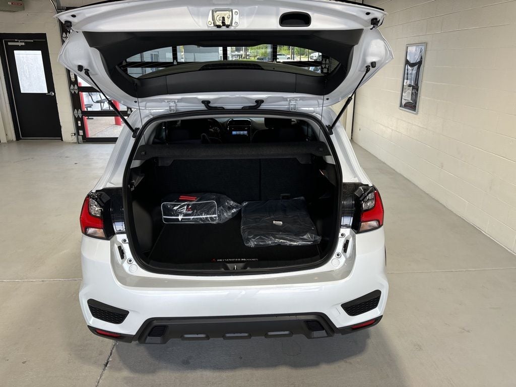 2026 Mitsubishi Outlander Sport 2.0 LE