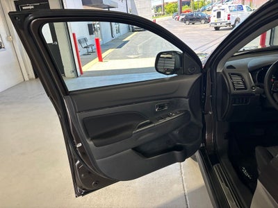 2026 Mitsubishi Outlander Sport 2.0 LE