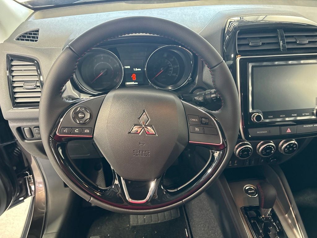 2026 Mitsubishi Outlander Sport 2.0 LE