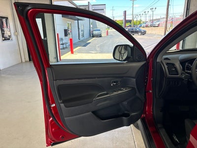 2026 Mitsubishi Outlander Sport 2.0 LE