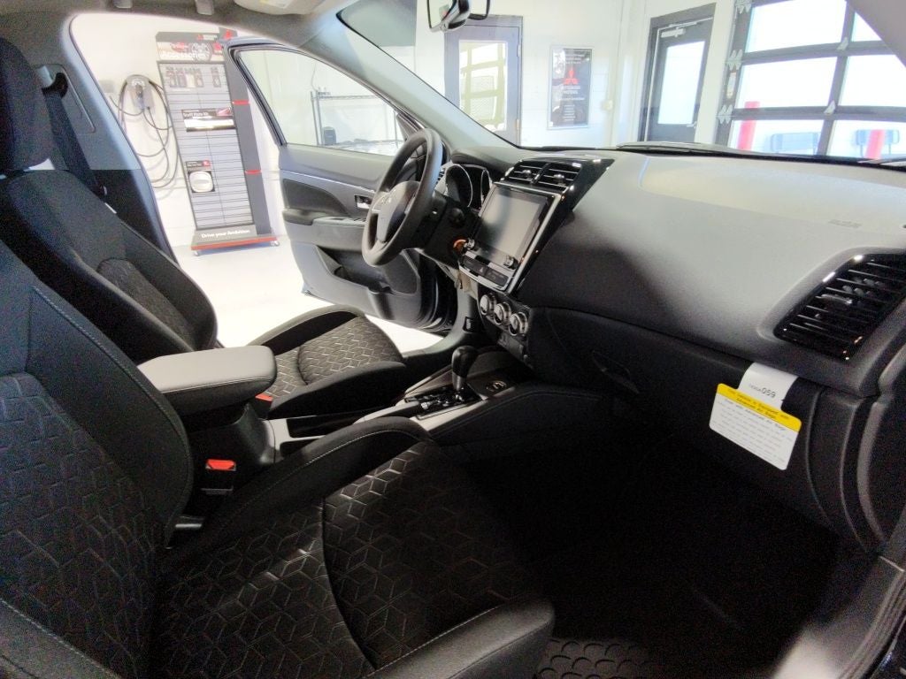 2026 Mitsubishi Outlander Sport 2.0 ES