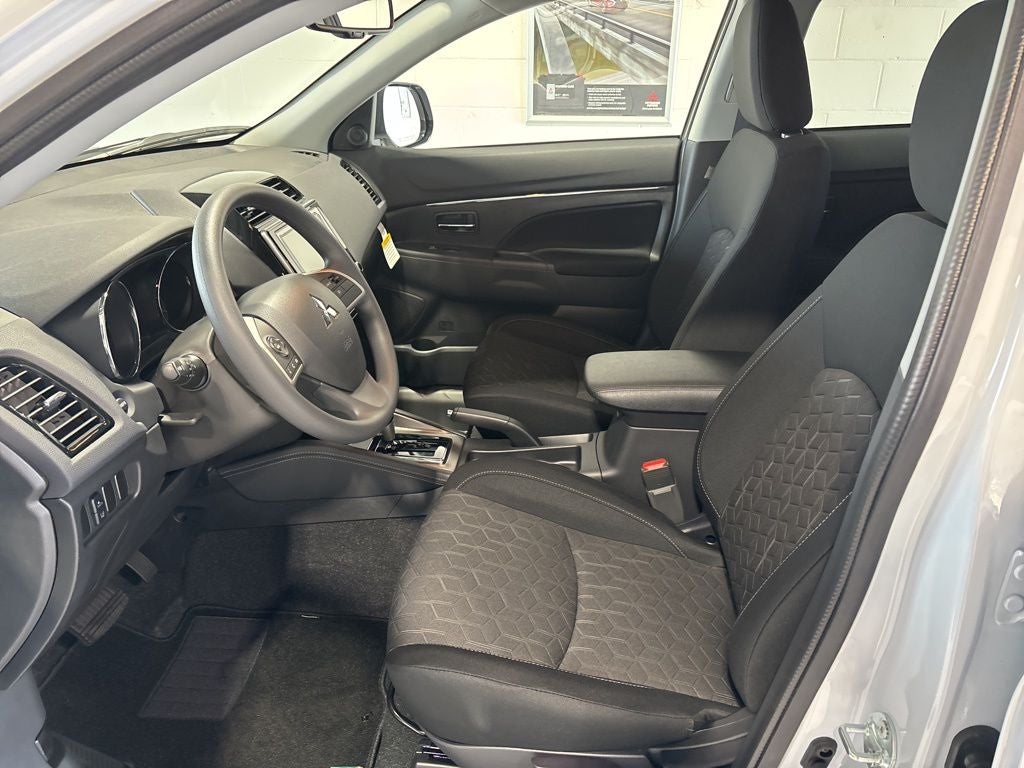 2026 Mitsubishi Outlander Sport 2.0 ES