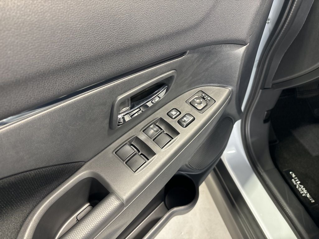 2026 Mitsubishi Outlander Sport 2.0 ES