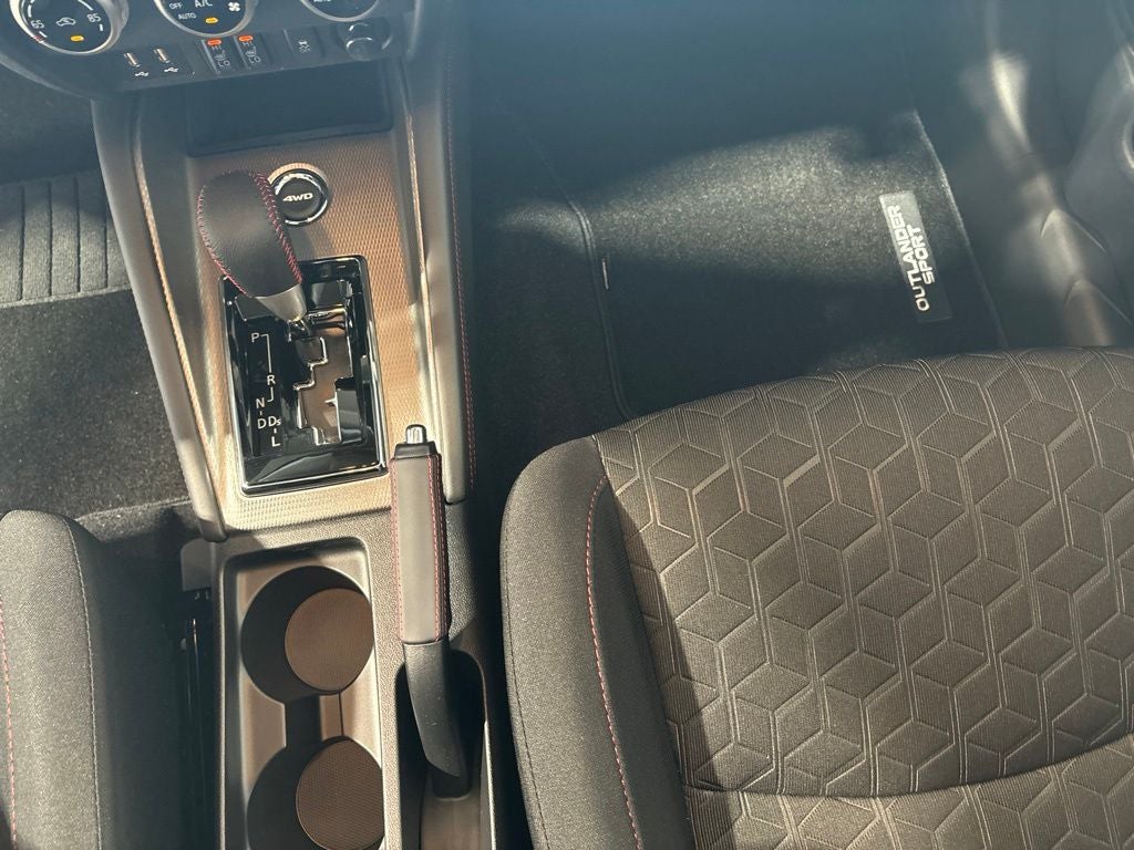 2026 Mitsubishi Outlander Sport 2.0 LE