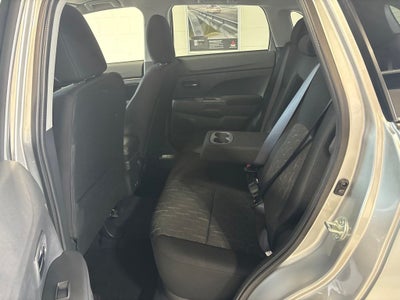 2026 Mitsubishi Outlander Sport 2.0 LE