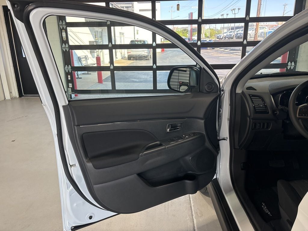 2026 Mitsubishi Outlander Sport 2.0 ES