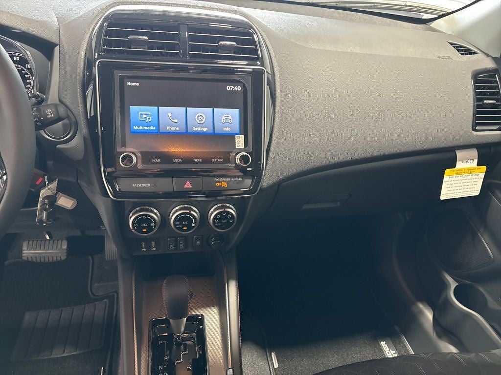 2026 Mitsubishi Outlander Sport 2.0 LE