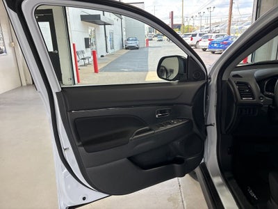 2026 Mitsubishi Outlander Sport 2.0 LE