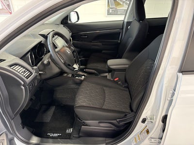 2026 Mitsubishi Outlander Sport 2.0 LE