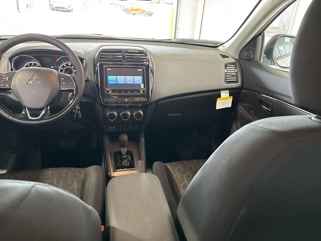 2026 Mitsubishi Outlander Sport 2.0 LE