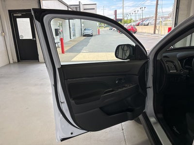 2026 Mitsubishi Outlander Sport 2.0 LE