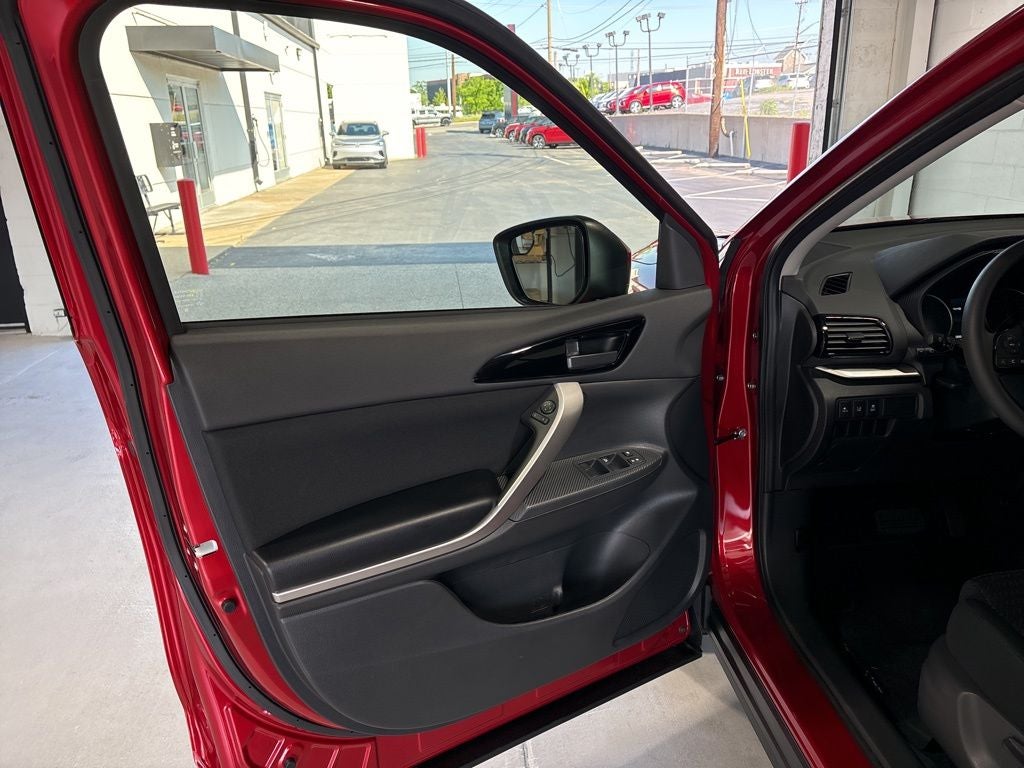 2026 Mitsubishi Eclipse Cross ES