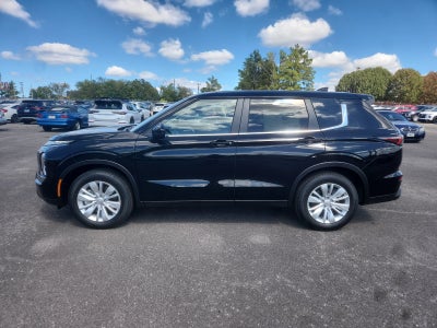 2026 Mitsubishi Outlander ES