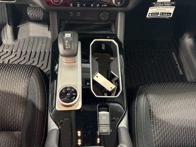 2026 Mitsubishi Outlander ES