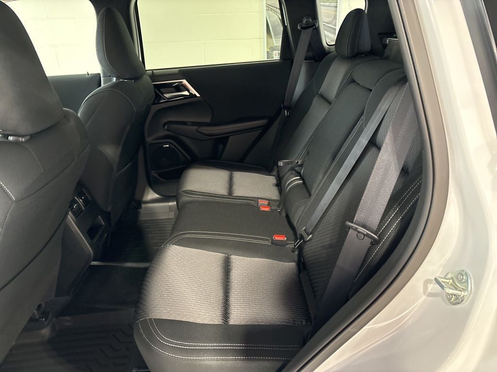 2026 Mitsubishi Outlander ES