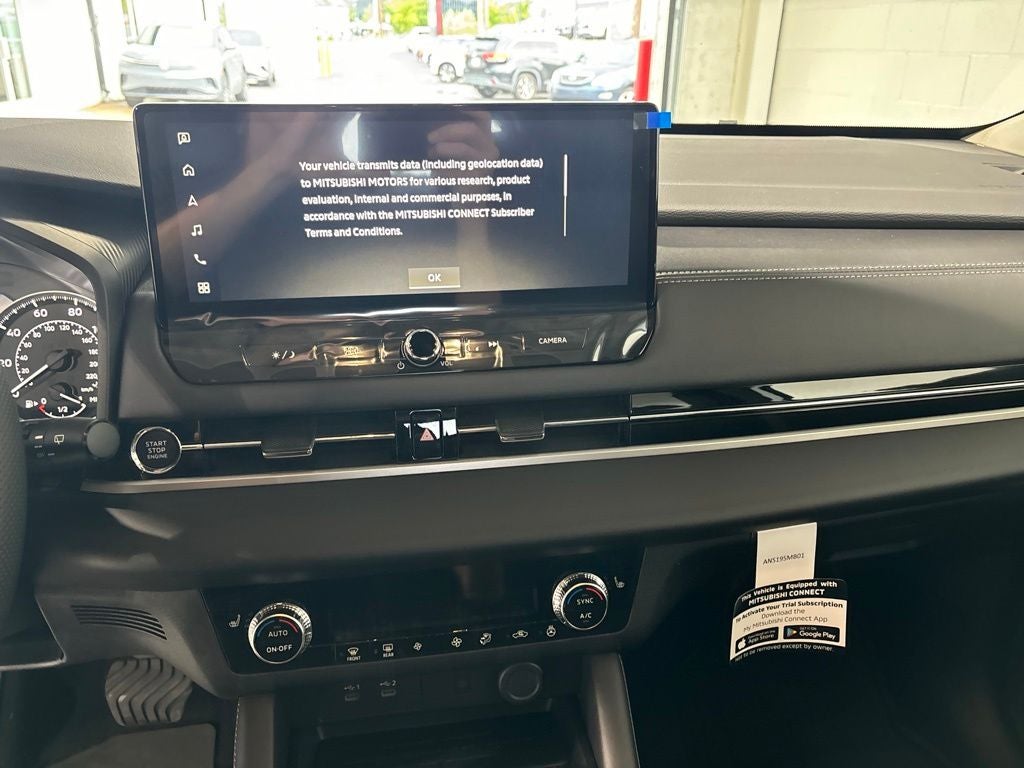 2026 Mitsubishi Outlander SE