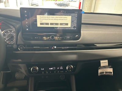 2026 Mitsubishi Outlander LE