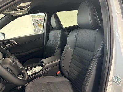 2026 Mitsubishi Outlander LE