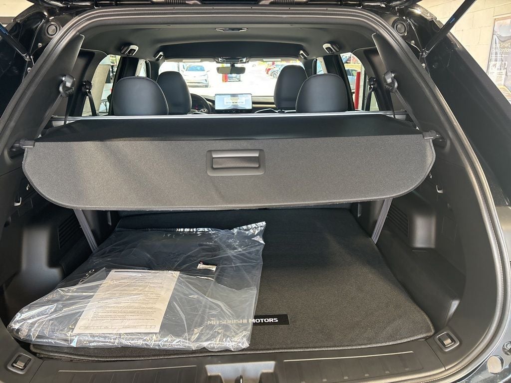 2026 Mitsubishi Outlander LE