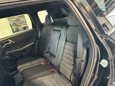 2026 Mitsubishi Outlander LE