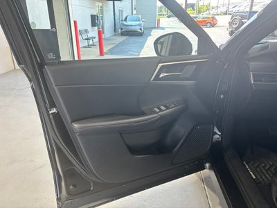 2026 Mitsubishi Outlander LE