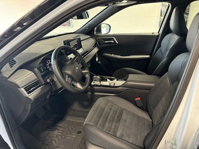 2026 Mitsubishi Outlander LE