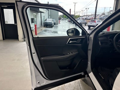 2026 Mitsubishi Outlander LE