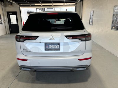 2026 Mitsubishi Outlander SE